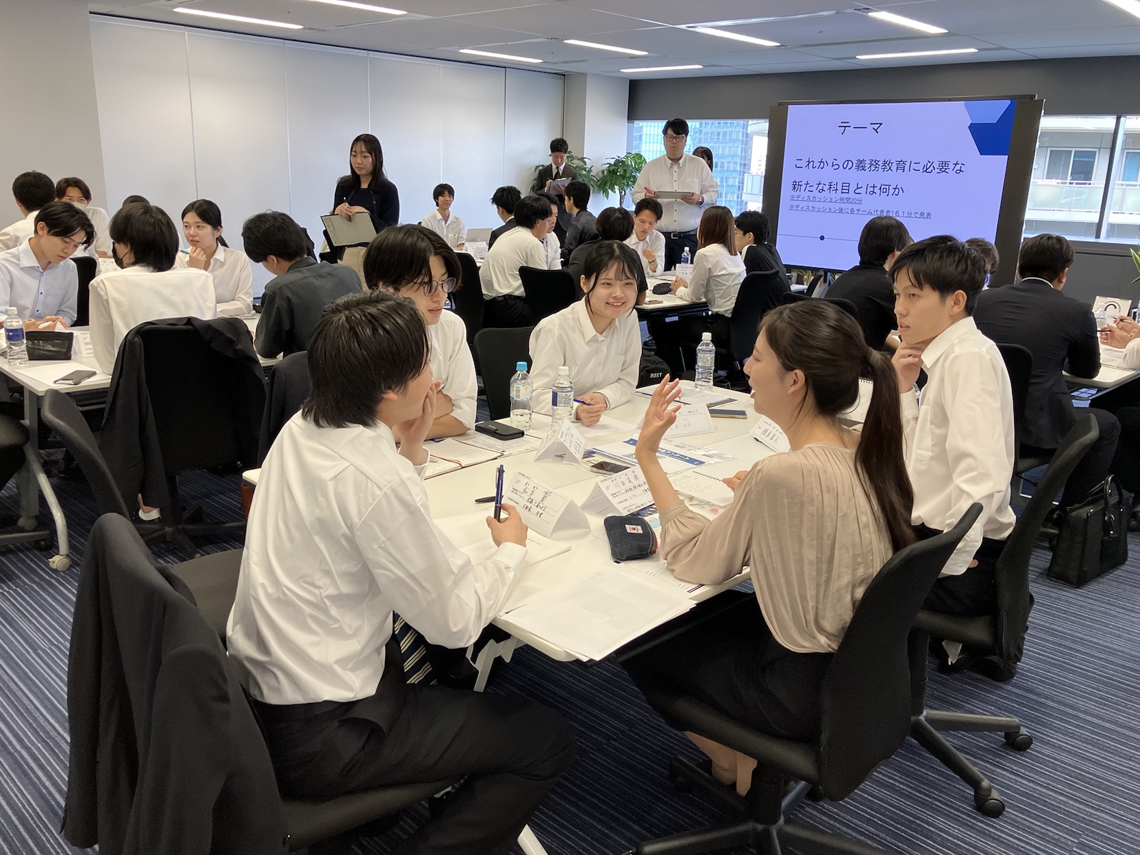 イメージ写真: 人材事業